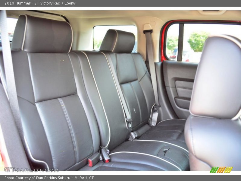 Victory Red / Ebony 2010 Hummer H3