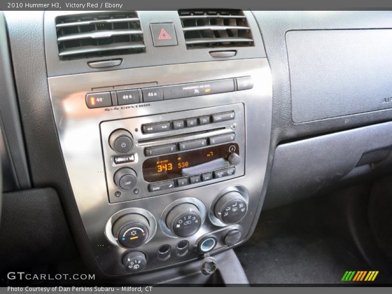 Victory Red / Ebony 2010 Hummer H3
