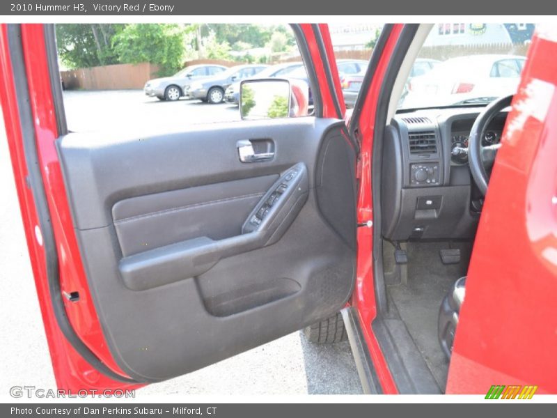 Victory Red / Ebony 2010 Hummer H3