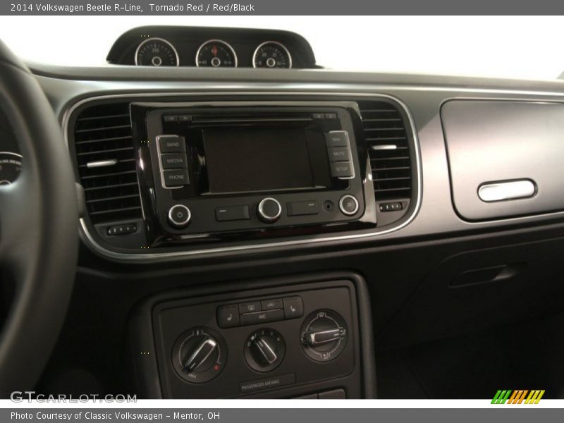 Controls of 2014 Beetle R-Line