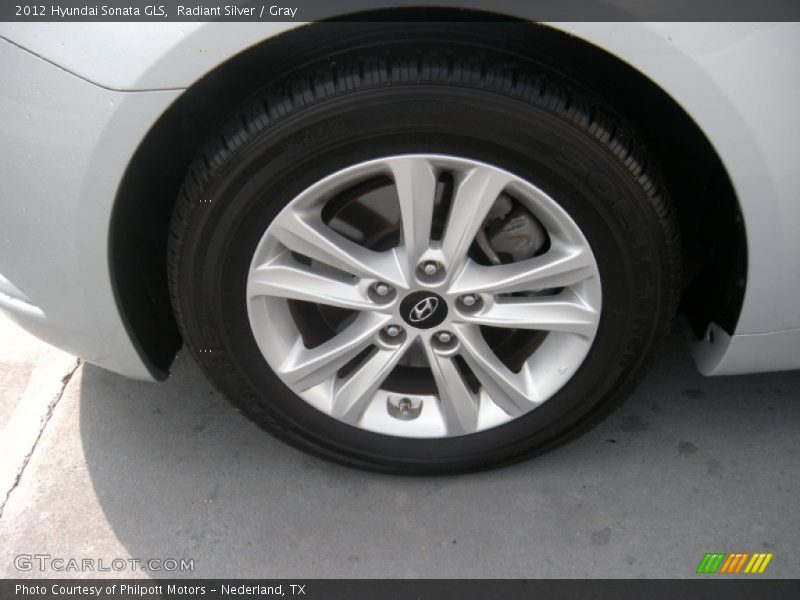 Radiant Silver / Gray 2012 Hyundai Sonata GLS
