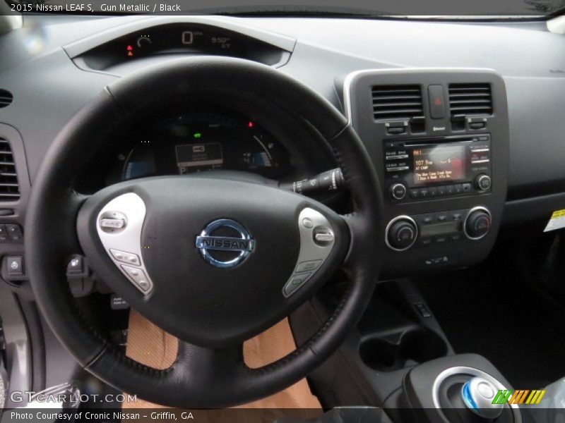 Gun Metallic / Black 2015 Nissan LEAF S