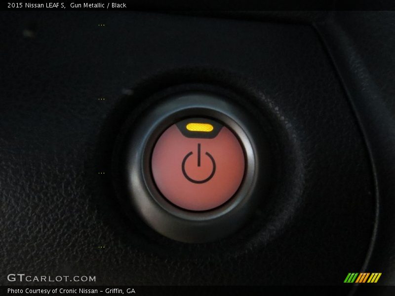 Gun Metallic / Black 2015 Nissan LEAF S