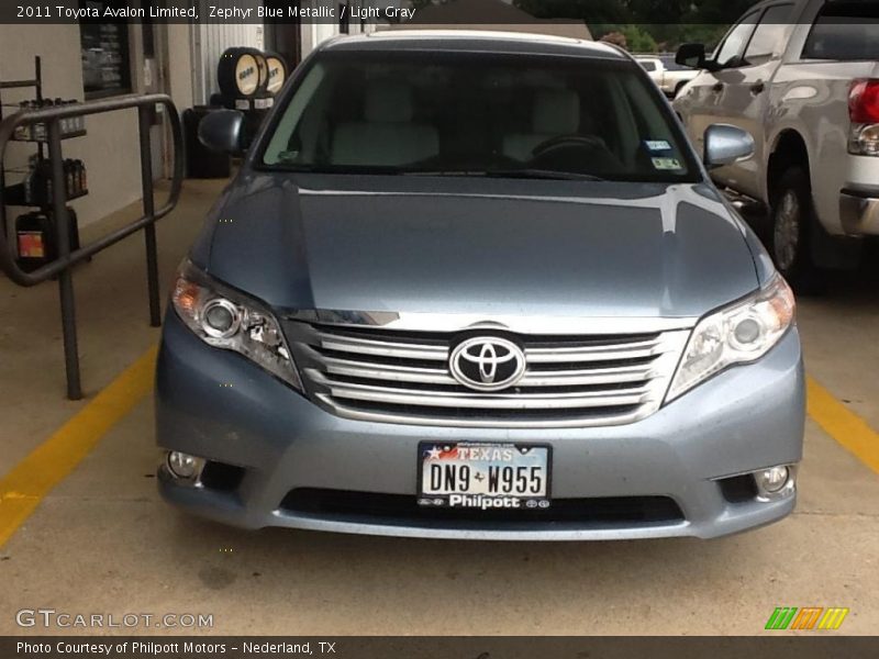 Zephyr Blue Metallic / Light Gray 2011 Toyota Avalon Limited