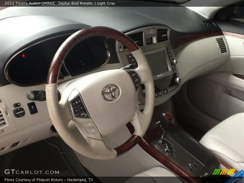 Zephyr Blue Metallic / Light Gray 2011 Toyota Avalon Limited