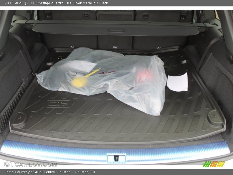 Ice Silver Metallic / Black 2015 Audi Q7 3.0 Prestige quattro