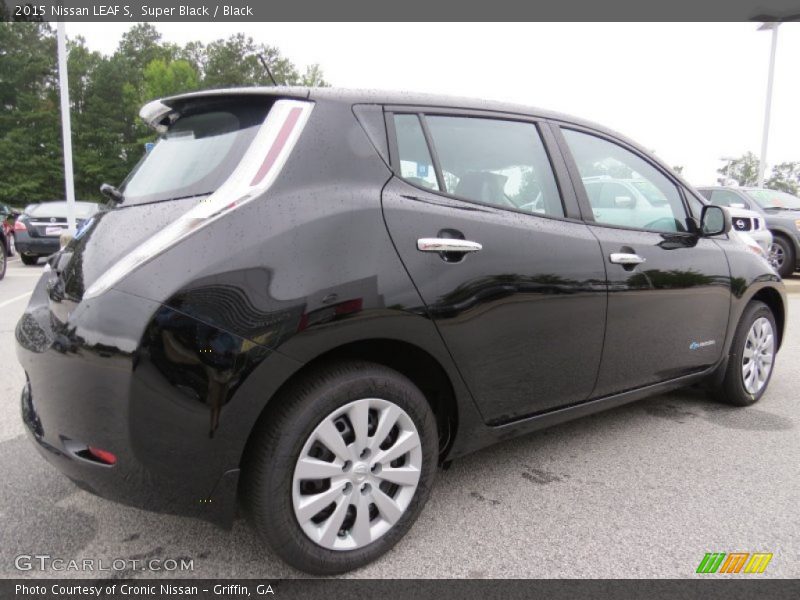 Super Black / Black 2015 Nissan LEAF S