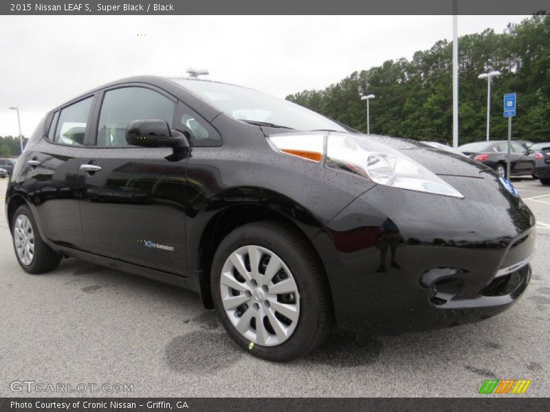 Super Black / Black 2015 Nissan LEAF S
