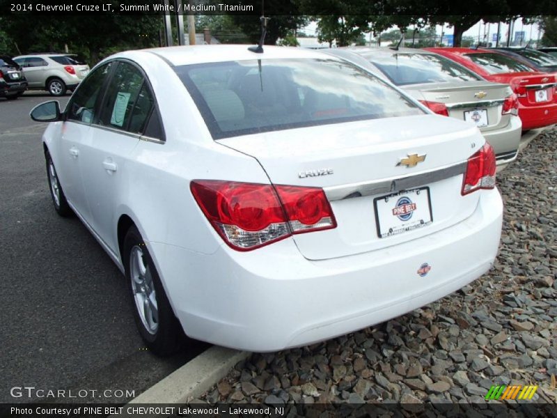 Summit White / Medium Titanium 2014 Chevrolet Cruze LT