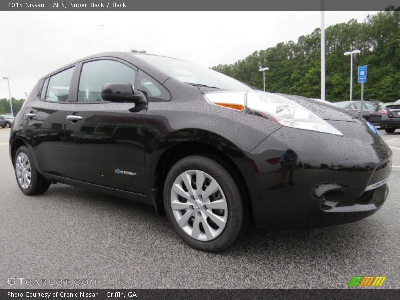 Super Black / Black 2015 Nissan LEAF S