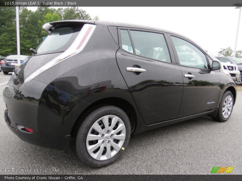 Super Black / Black 2015 Nissan LEAF S