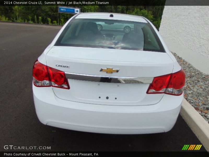 Summit White / Jet Black/Medium Titanium 2014 Chevrolet Cruze LS