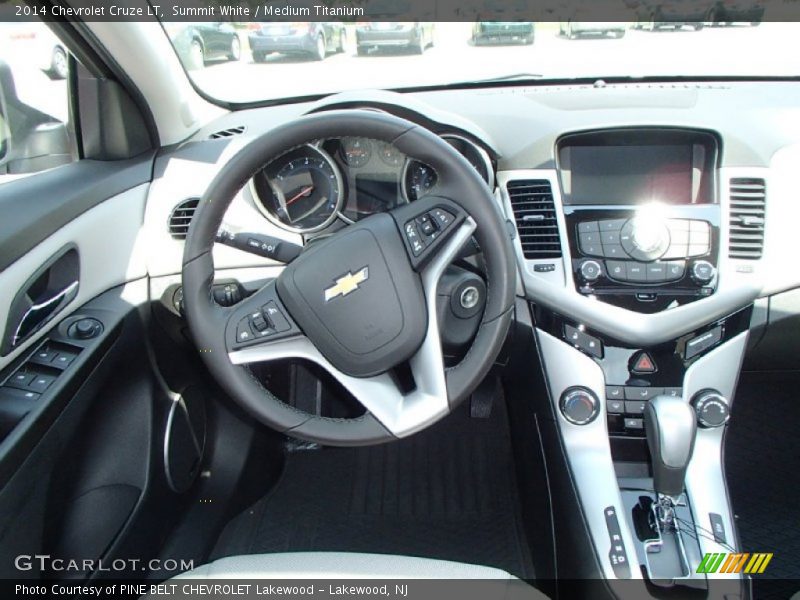 Summit White / Medium Titanium 2014 Chevrolet Cruze LT