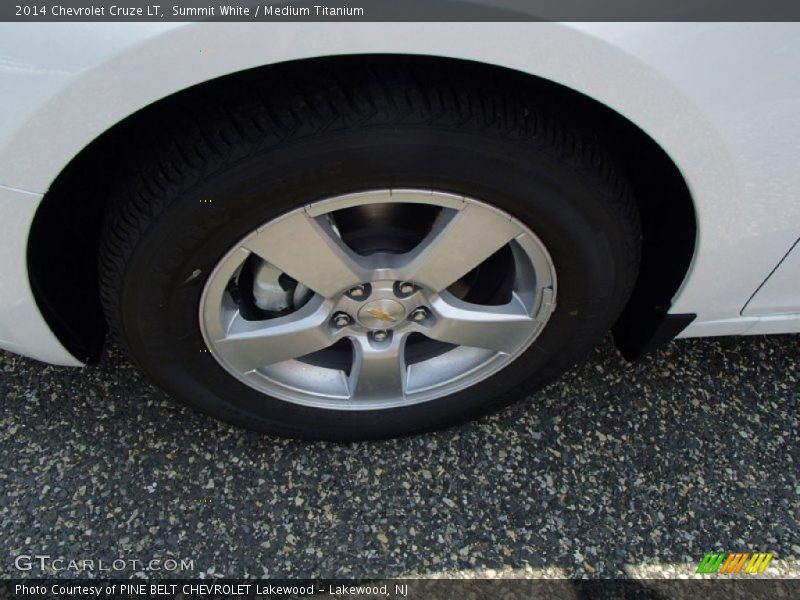 Summit White / Medium Titanium 2014 Chevrolet Cruze LT
