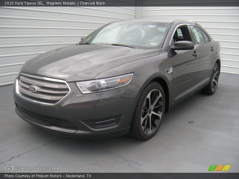 Magnetic Metallic / Charcoal Black 2015 Ford Taurus SEL