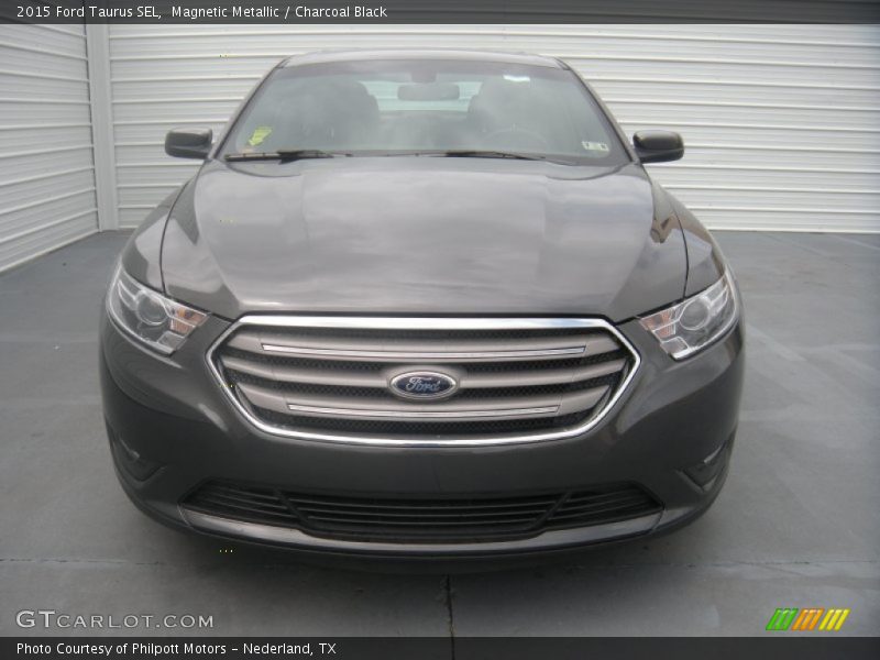 Magnetic Metallic / Charcoal Black 2015 Ford Taurus SEL