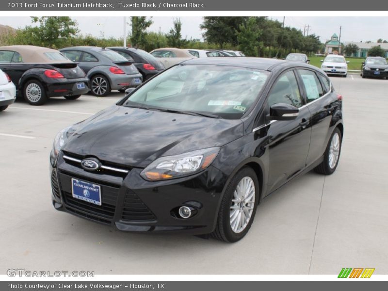Tuxedo Black / Charcoal Black 2013 Ford Focus Titanium Hatchback