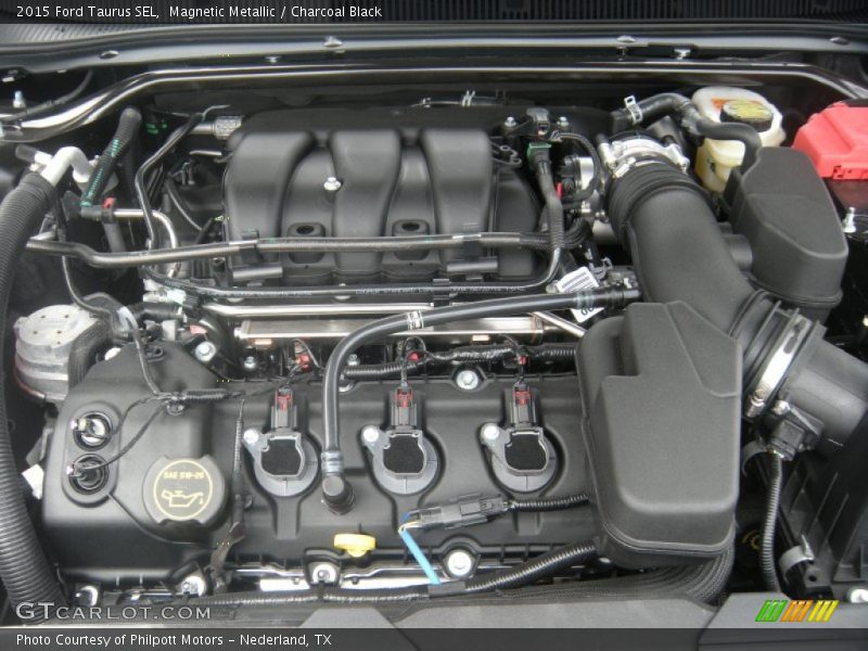  2015 Taurus SEL Engine - 3.5 Liter DOHC 24-Valve Ti-VCT V6