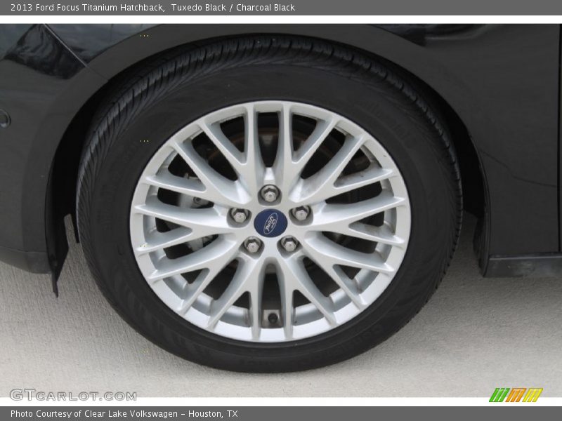 Tuxedo Black / Charcoal Black 2013 Ford Focus Titanium Hatchback