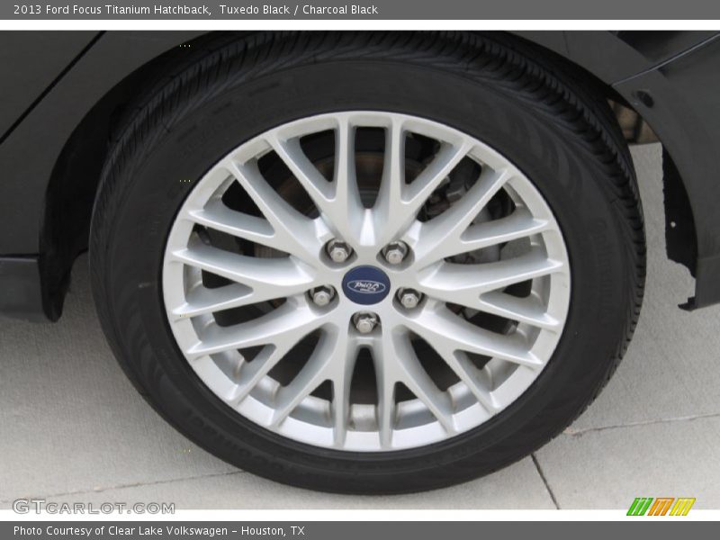 Tuxedo Black / Charcoal Black 2013 Ford Focus Titanium Hatchback