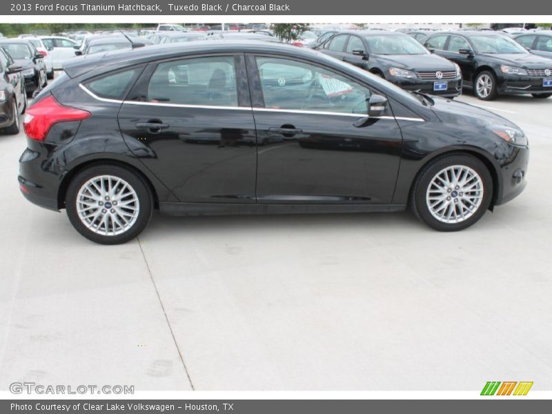 Tuxedo Black / Charcoal Black 2013 Ford Focus Titanium Hatchback