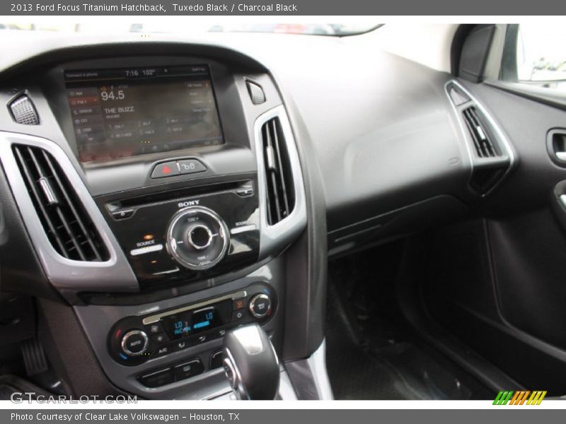 Tuxedo Black / Charcoal Black 2013 Ford Focus Titanium Hatchback