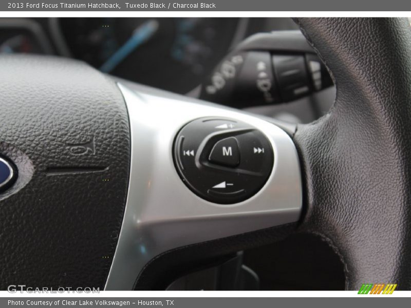 Tuxedo Black / Charcoal Black 2013 Ford Focus Titanium Hatchback