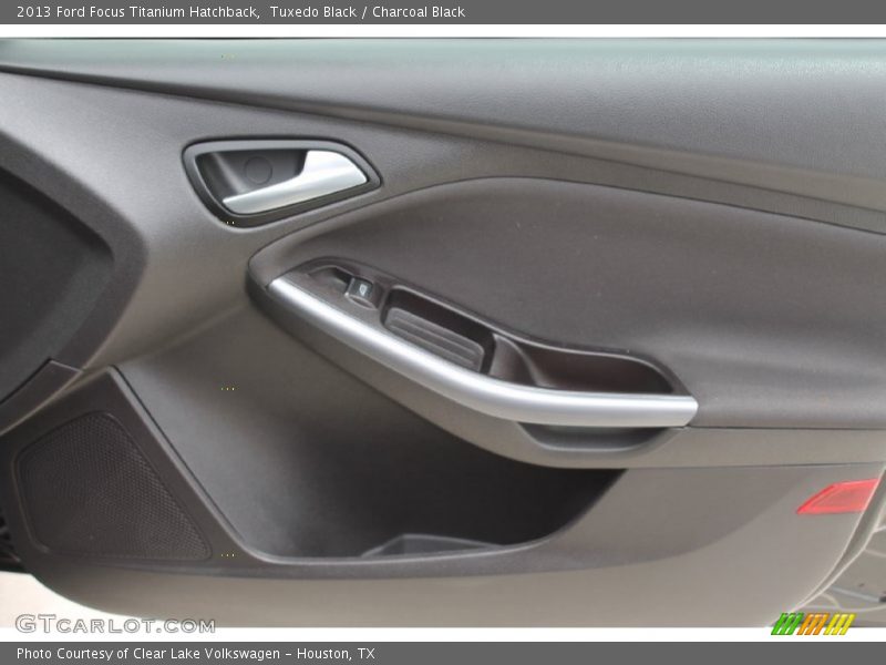 Tuxedo Black / Charcoal Black 2013 Ford Focus Titanium Hatchback