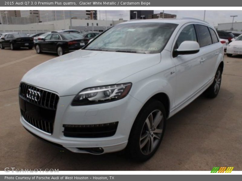 Front 3/4 View of 2015 Q7 3.0 Premium Plus quattro
