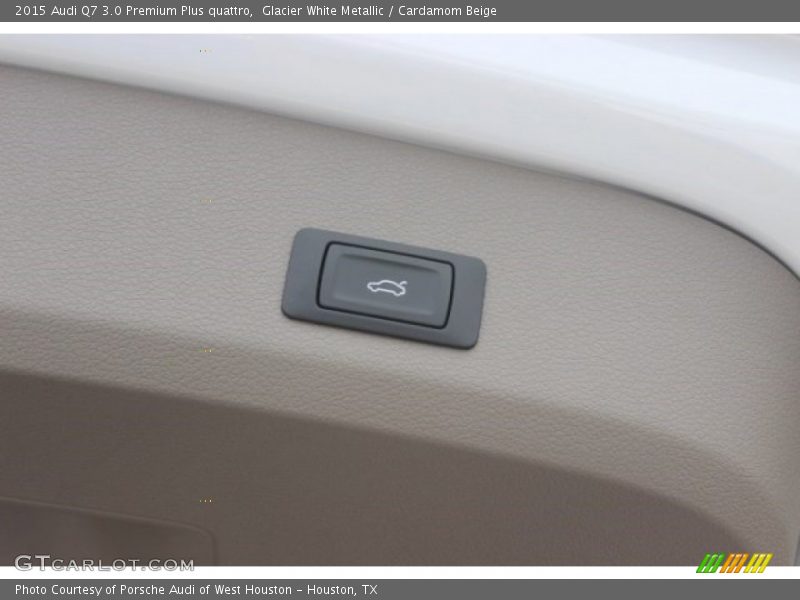 Glacier White Metallic / Cardamom Beige 2015 Audi Q7 3.0 Premium Plus quattro