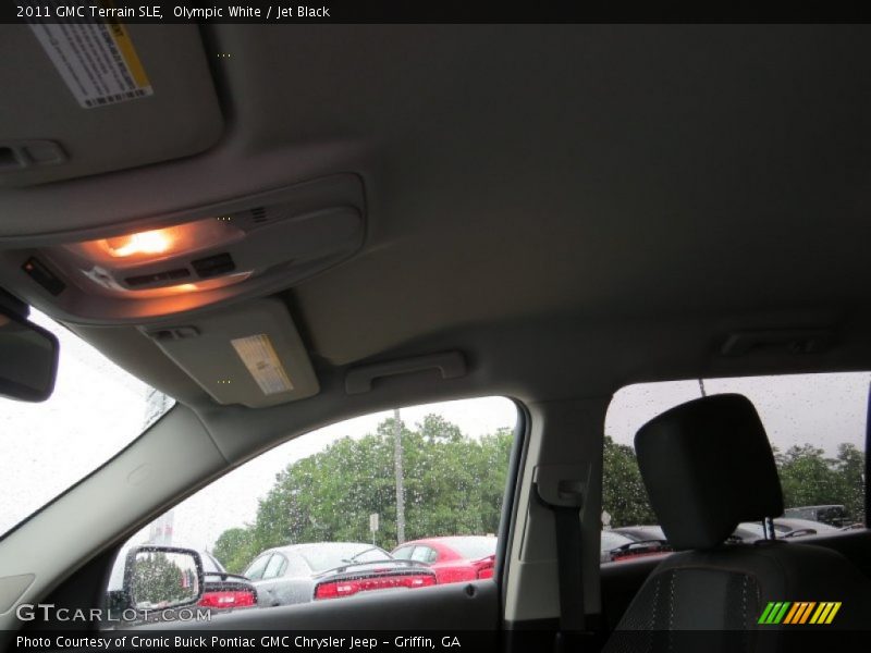 Olympic White / Jet Black 2011 GMC Terrain SLE