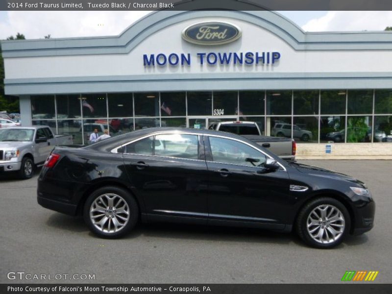 Tuxedo Black / Charcoal Black 2014 Ford Taurus Limited