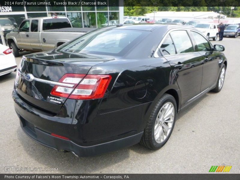 Tuxedo Black / Charcoal Black 2014 Ford Taurus Limited