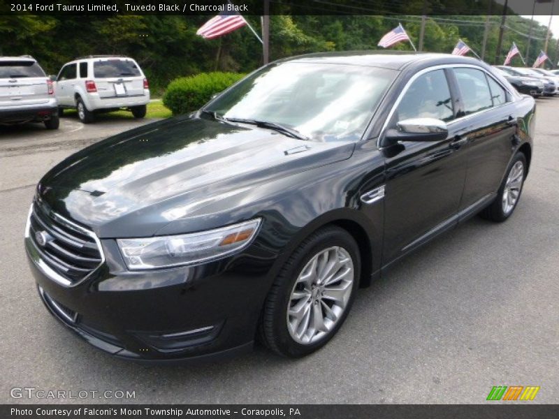 Tuxedo Black / Charcoal Black 2014 Ford Taurus Limited