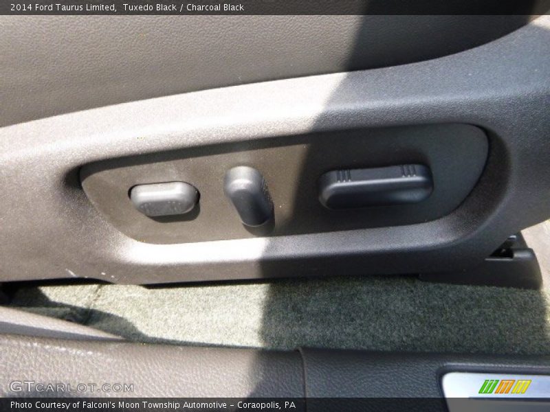 Tuxedo Black / Charcoal Black 2014 Ford Taurus Limited