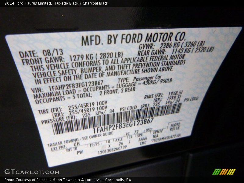 Tuxedo Black / Charcoal Black 2014 Ford Taurus Limited