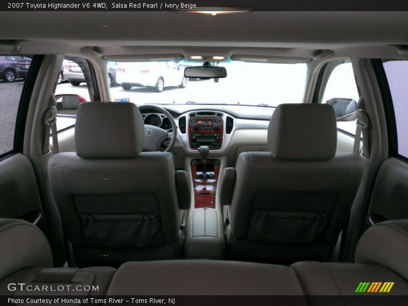 Salsa Red Pearl / Ivory Beige 2007 Toyota Highlander V6 4WD