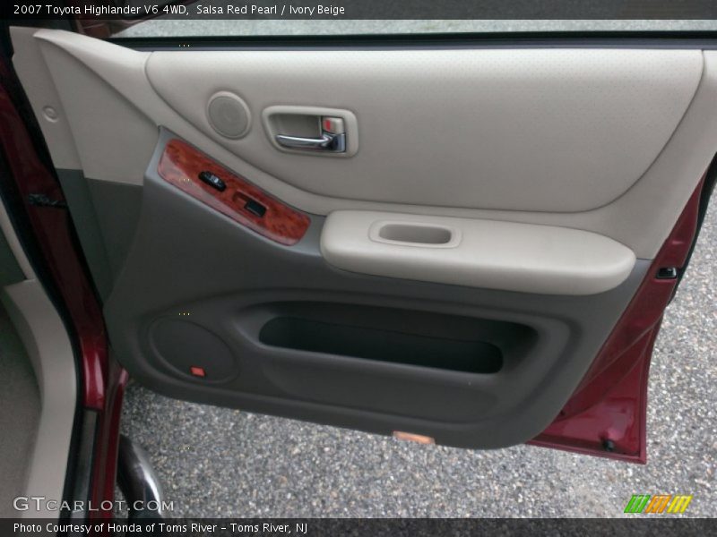 Salsa Red Pearl / Ivory Beige 2007 Toyota Highlander V6 4WD