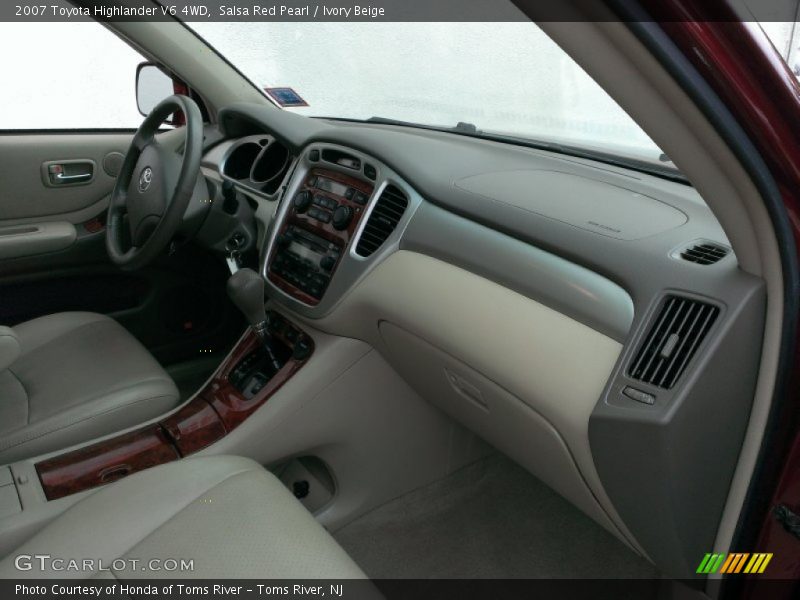 Salsa Red Pearl / Ivory Beige 2007 Toyota Highlander V6 4WD