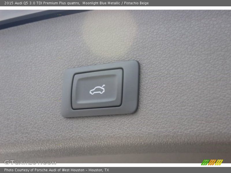 Moonlight Blue Metallic / Pistachio Beige 2015 Audi Q5 3.0 TDI Premium Plus quattro