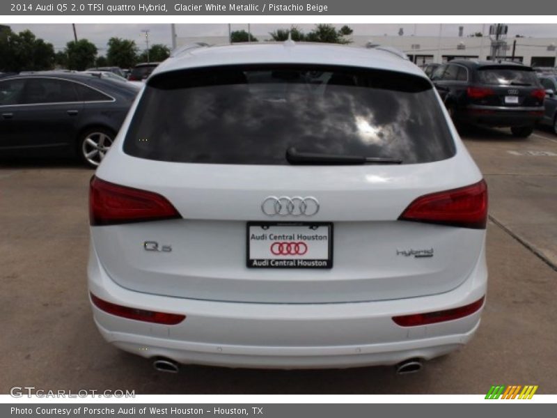 Glacier White Metallic / Pistachio Beige 2014 Audi Q5 2.0 TFSI quattro Hybrid