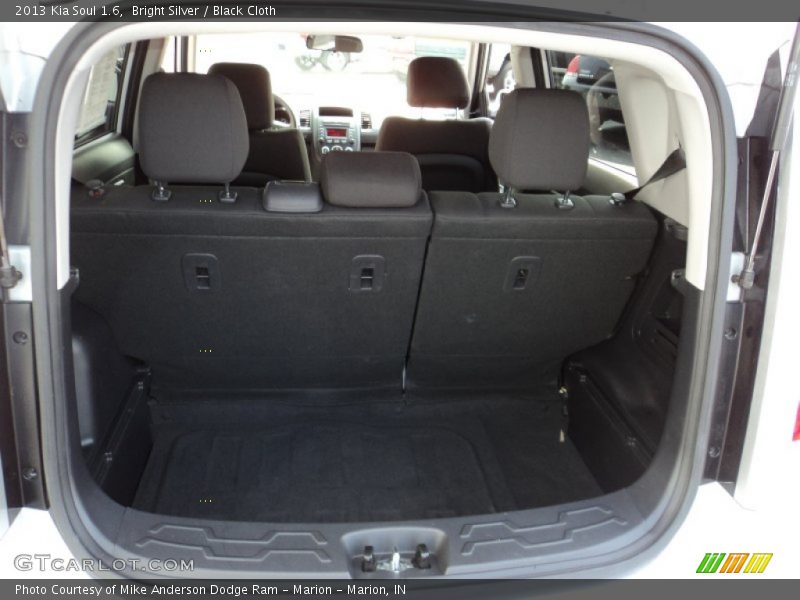 Bright Silver / Black Cloth 2013 Kia Soul 1.6