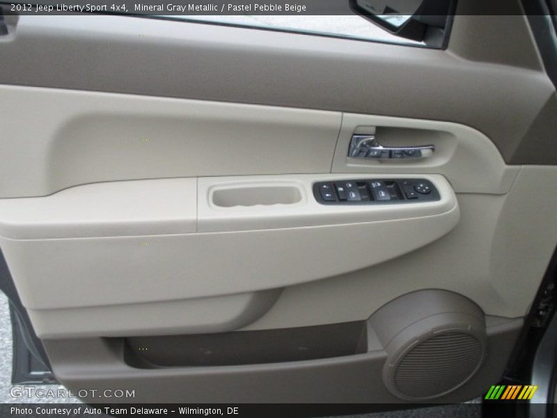 Mineral Gray Metallic / Pastel Pebble Beige 2012 Jeep Liberty Sport 4x4