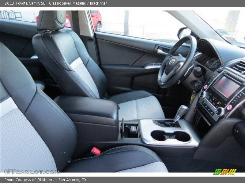 Classic Silver Metallic / Black/Ash 2013 Toyota Camry SE