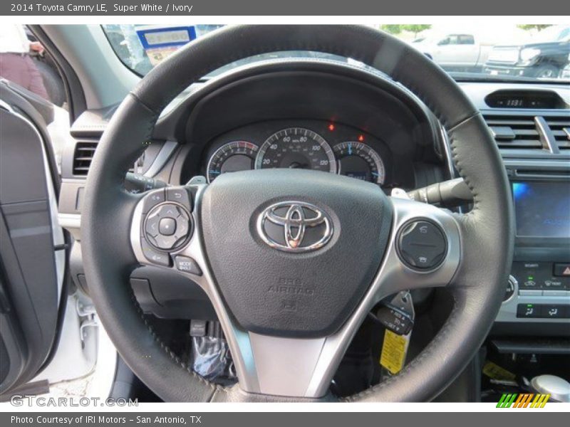 Super White / Ivory 2014 Toyota Camry LE