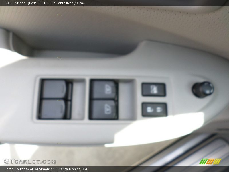 Brilliant Silver / Gray 2012 Nissan Quest 3.5 LE
