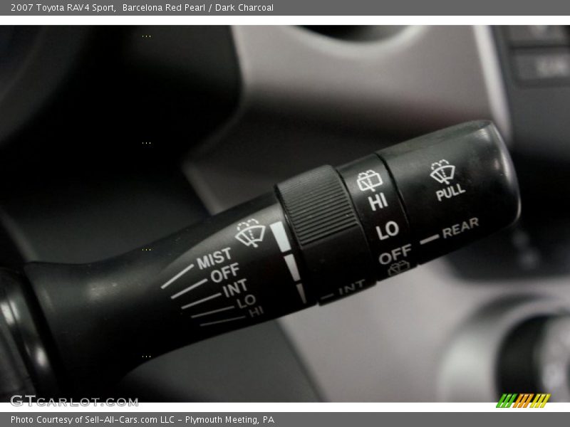Controls of 2007 RAV4 Sport