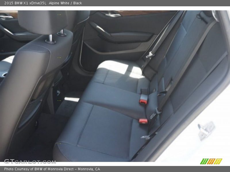 Alpine White / Black 2015 BMW X1 xDrive35i