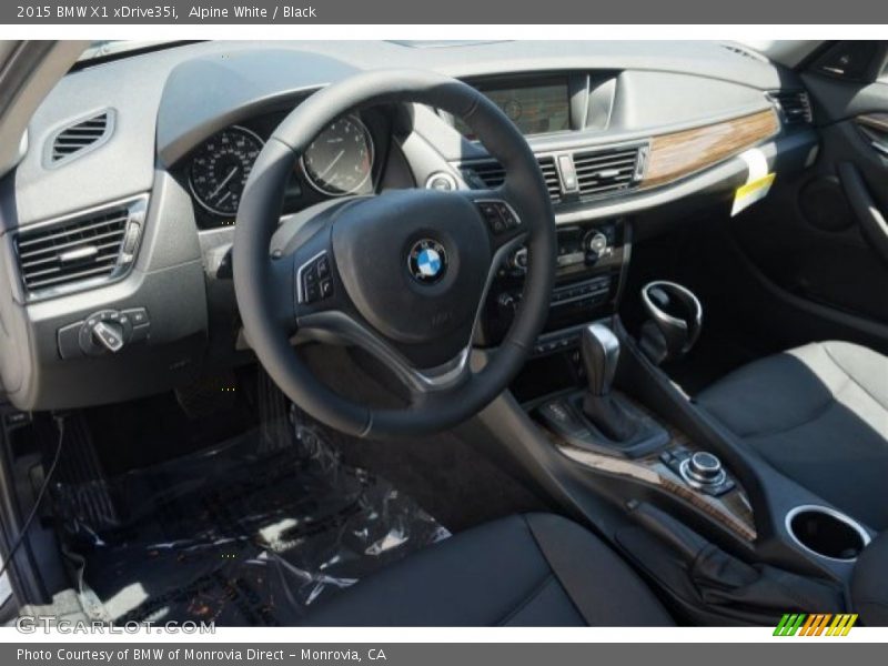 Alpine White / Black 2015 BMW X1 xDrive35i