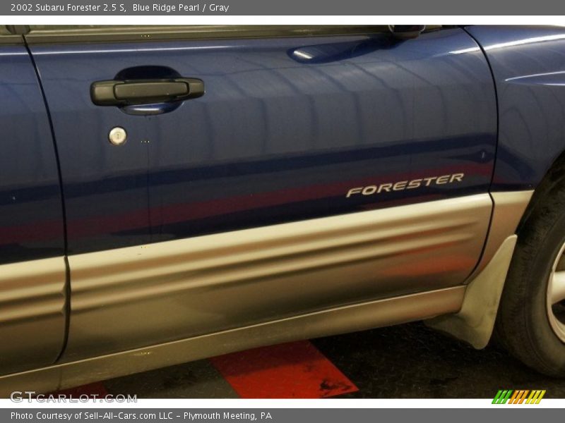 Blue Ridge Pearl / Gray 2002 Subaru Forester 2.5 S